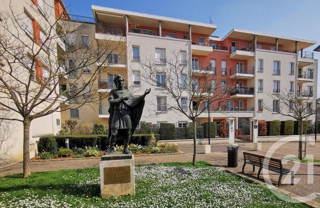Appartement F2 à louer BRUNOY