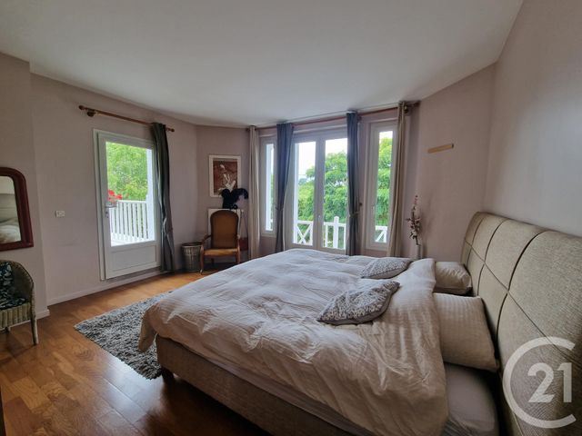 Afficher la photo en grand maison à vendre - 7 pièces - 173.11 m2 - BRUNOY - 91 - ILE-DE-FRANCE - Century 21 Ougier