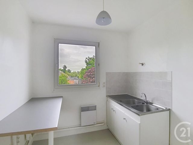 Afficher la photo en grand Appartement F2 à vendre - 2 pièces - 48.39 m2 - BOUSSY ST ANTOINE - 91 - ILE-DE-FRANCE - Century 21 Ougier