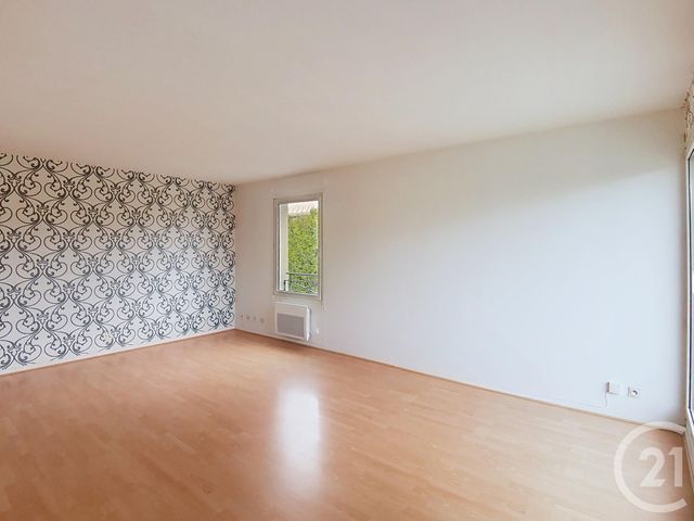 Afficher la photo en grand Appartement F2 à vendre - 2 pièces - 48.39 m2 - BOUSSY ST ANTOINE - 91 - ILE-DE-FRANCE - Century 21 Ougier