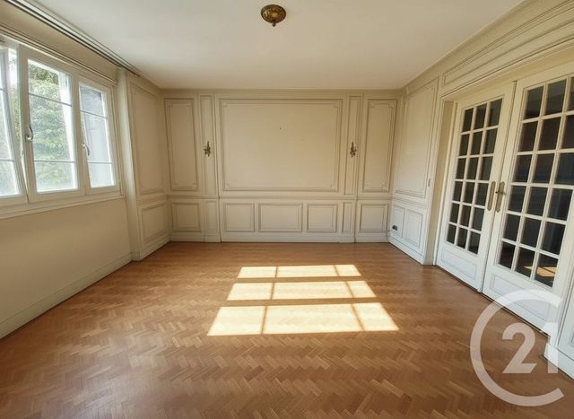 maison à vendre - 8 pièces - 239.64 m2 - QUINCY SOUS SENART - 91 - ILE-DE-FRANCE - Century 21 Ougier