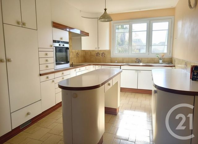 maison à vendre - 8 pièces - 239.64 m2 - QUINCY SOUS SENART - 91 - ILE-DE-FRANCE - Century 21 Ougier