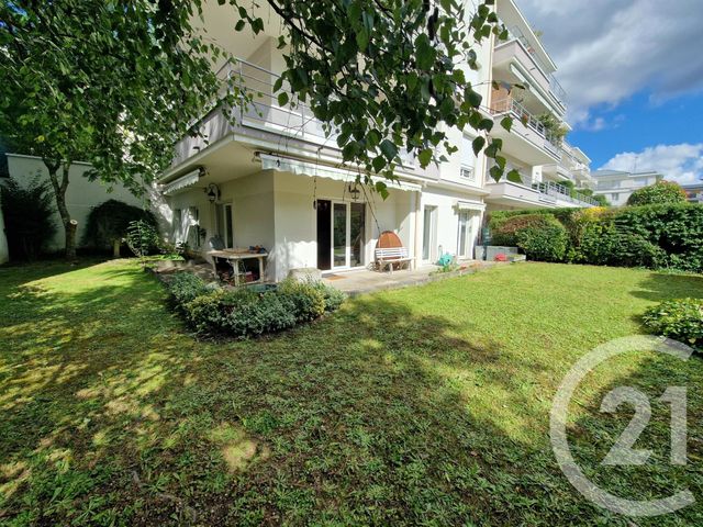 Afficher la photo en grand Appartement F4 à vendre - 4 pièces - 89.95 m2 - BRUNOY - 91 - ILE-DE-FRANCE - Century 21 Ougier