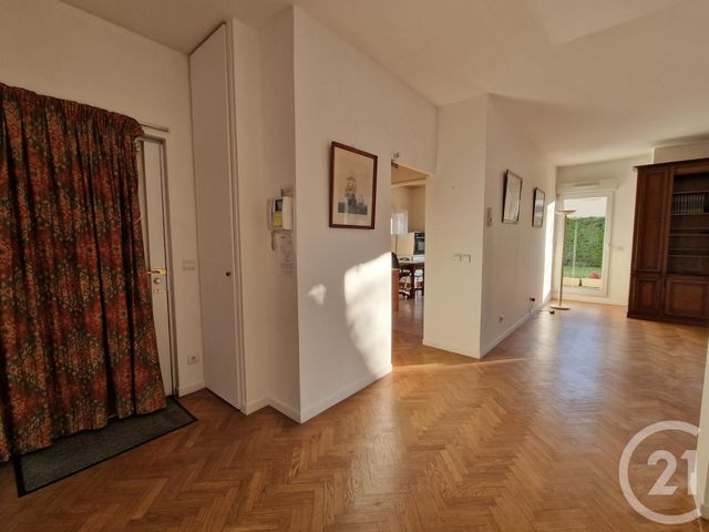 Afficher la photo en grand Appartement F4 à vendre - 4 pièces - 89.95 m2 - BRUNOY - 91 - ILE-DE-FRANCE - Century 21 Ougier