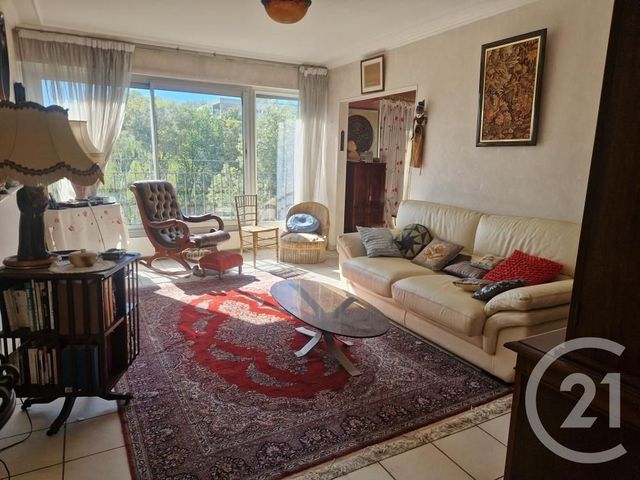 Appartement F4 à vendre - 4 pièces - 80.08 m2 - BRUNOY - 91 - ILE-DE-FRANCE - Century 21 Ougier