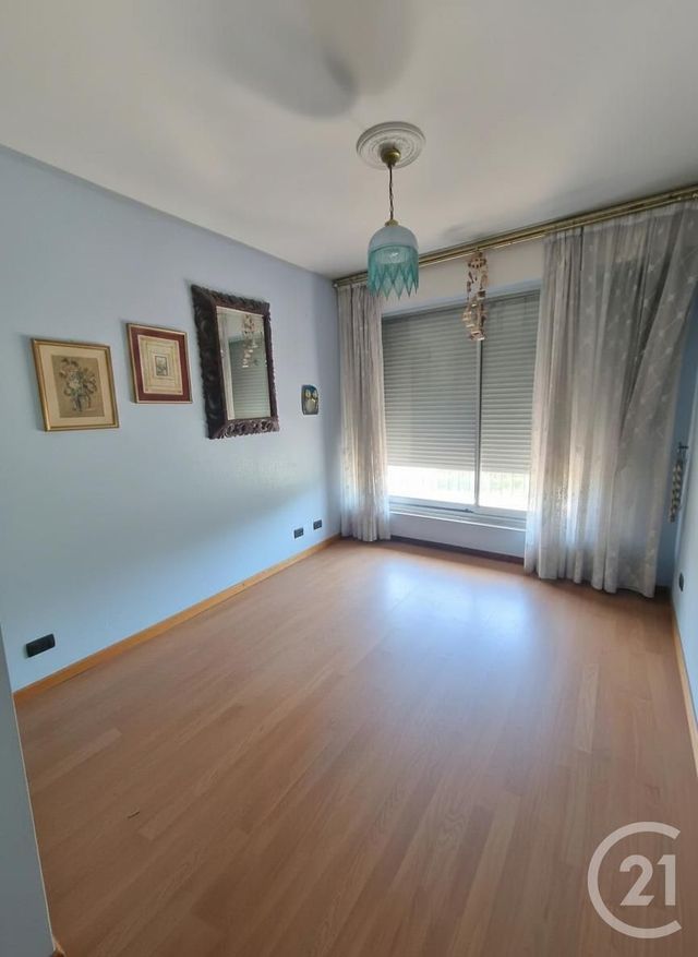 Appartement F4 à vendre - 4 pièces - 80.08 m2 - BRUNOY - 91 - ILE-DE-FRANCE - Century 21 Ougier
