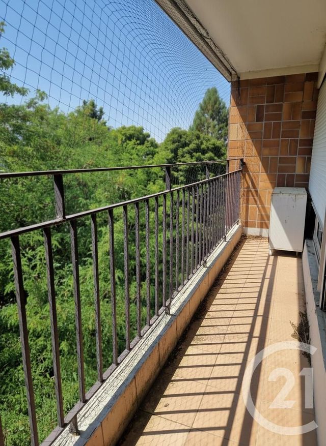 Appartement F4 à vendre - 4 pièces - 80.08 m2 - BRUNOY - 91 - ILE-DE-FRANCE - Century 21 Ougier