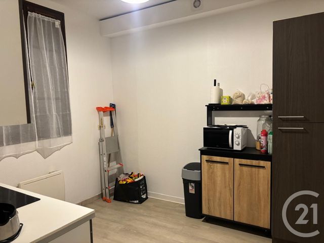 Afficher la photo en grand immeuble à vendre - 115.4 m2 - BRUNOY - 91 - ILE-DE-FRANCE - Century 21 Ougier