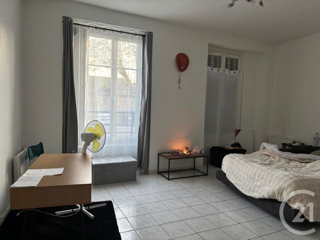 Afficher la photo en grand immeuble à vendre - 115.4 m2 - BRUNOY - 91 - ILE-DE-FRANCE - Century 21 Ougier