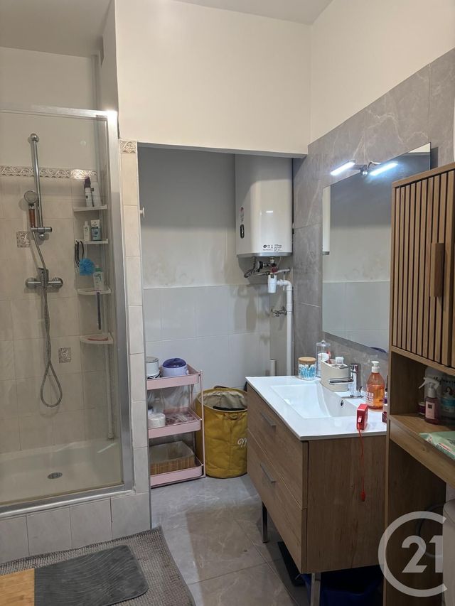 Afficher la photo en grand immeuble à vendre - 115.4 m2 - BRUNOY - 91 - ILE-DE-FRANCE - Century 21 Ougier