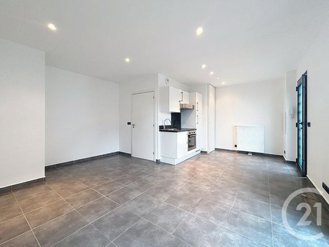 Appartement Studio à louer QUINCY SOUS SENART