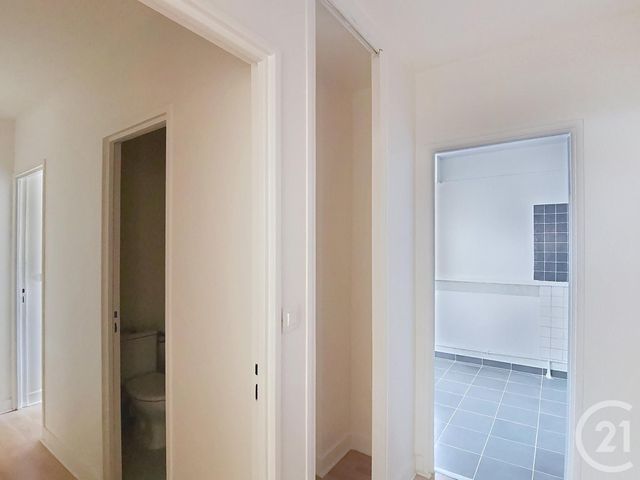 Appartement F3 à vendre - 3 pièces - 60.72 m2 - EPINAY SOUS SENART - 91 - ILE-DE-FRANCE - Century 21 Ougier