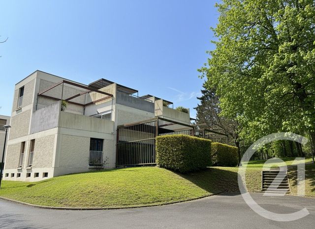 Appartement F6 à vendre - 6 pièces - 103.68 m2 - BOUSSY ST ANTOINE - 91 - ILE-DE-FRANCE - Century 21 Ougier