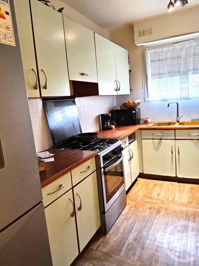 Afficher la photo en grand Appartement F6 à vendre - 6 pièces - 103.68 m2 - BOUSSY ST ANTOINE - 91 - ILE-DE-FRANCE - Century 21 Ougier