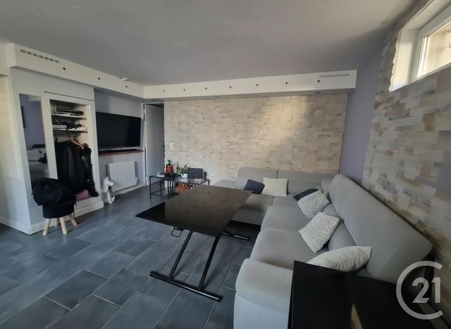 Appartement F2 à vendre - 2 pièces - 45.0 m2 - BRUNOY - 91 - ILE-DE-FRANCE - Century 21 Ougier