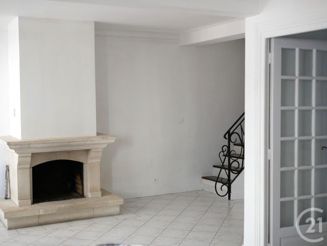 Appartement Duplex à louer - 4 pièces - 82.2 m2 - BRUNOY - 91 - ILE-DE-FRANCE - Century 21 Ougier