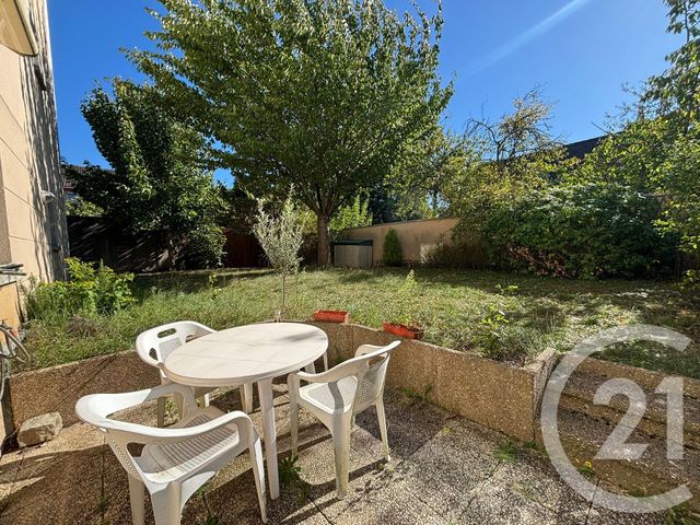 Appartement F4 à vendre - 4 pièces - 93.69 m2 - BRUNOY - 91 - ILE-DE-FRANCE - Century 21 Ougier