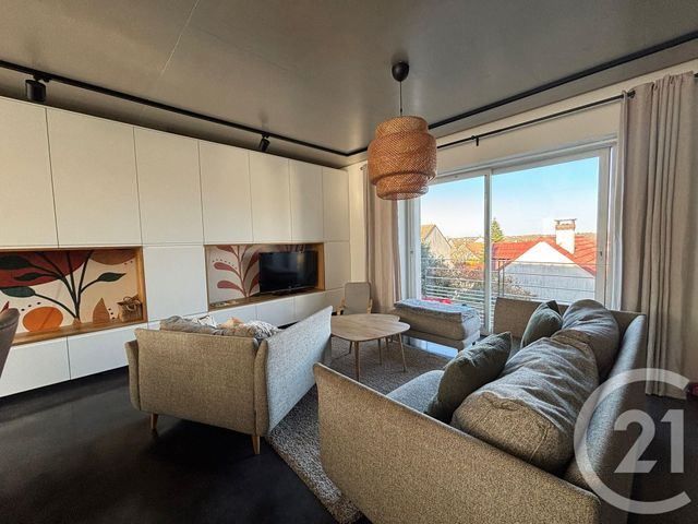 Appartement F6 à vendre - 6 pièces - 134.64 m2 - QUINCY SOUS SENART - 91 - ILE-DE-FRANCE - Century 21 Ougier