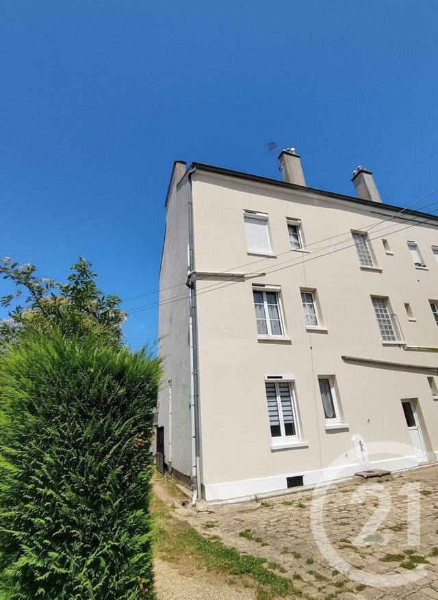 Appartement F2 à vendre - 2 pièces - 42.44 m2 - BRUNOY - 91 - ILE-DE-FRANCE - Century 21 Ougier