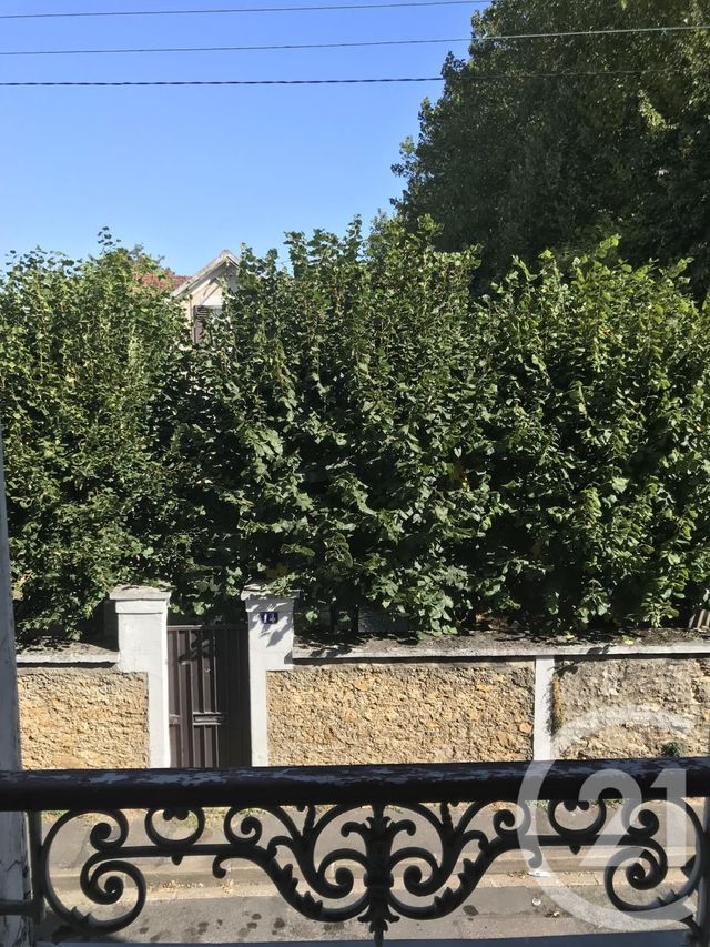 Appartement F2 à vendre - 2 pièces - 42.44 m2 - BRUNOY - 91 - ILE-DE-FRANCE - Century 21 Ougier