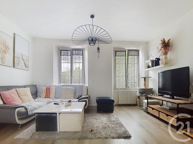 Appartement F2 à vendre - 2 pièces - 42.44 m2 - BRUNOY - 91 - ILE-DE-FRANCE - Century 21 Ougier