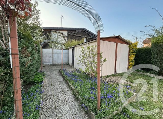 Appartement F2 à vendre - 2 pièces - 42.44 m2 - BRUNOY - 91 - ILE-DE-FRANCE - Century 21 Ougier