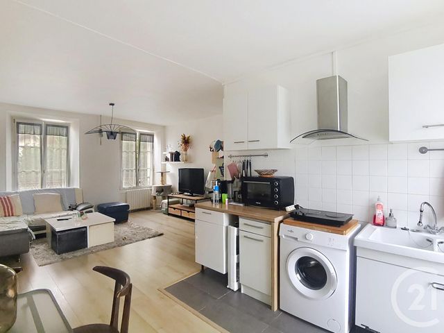 Appartement F2 à vendre - 2 pièces - 42.44 m2 - BRUNOY - 91 - ILE-DE-FRANCE - Century 21 Ougier