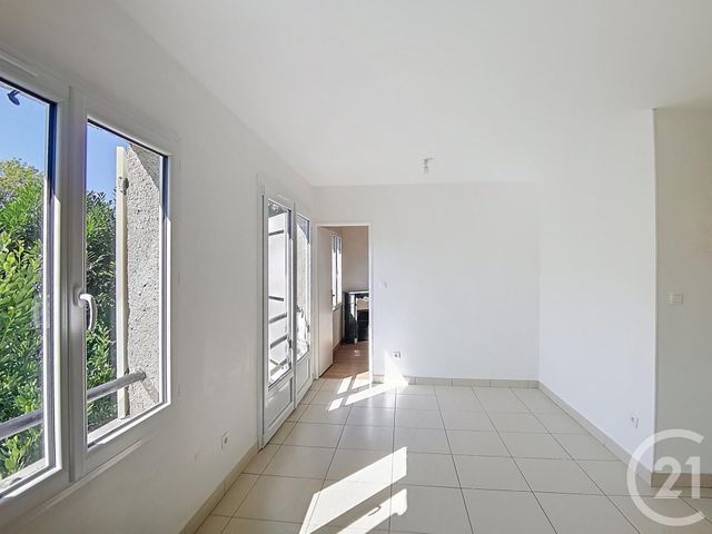 maison à vendre - 4 pièces - 84.87 m2 - BOUSSY ST ANTOINE - 91 - ILE-DE-FRANCE - Century 21 Ougier