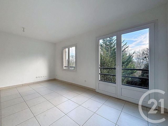 maison à vendre - 4 pièces - 84.87 m2 - BOUSSY ST ANTOINE - 91 - ILE-DE-FRANCE - Century 21 Ougier