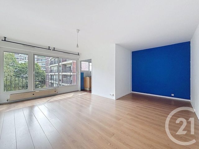 Appartement F1 à louer - 1 pièce - 40.0 m2 - BRUNOY - 91 - ILE-DE-FRANCE - Century 21 Ougier