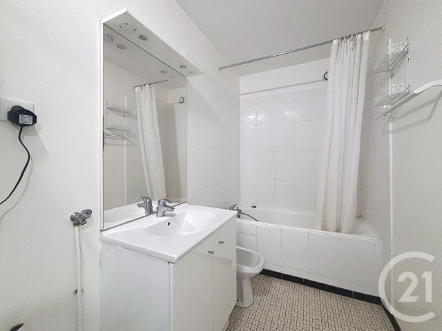 Afficher la photo en grand Appartement F1 à vendre - 1 pièce - 40.9 m2 - BRUNOY - 91 - ILE-DE-FRANCE - Century 21 Ougier