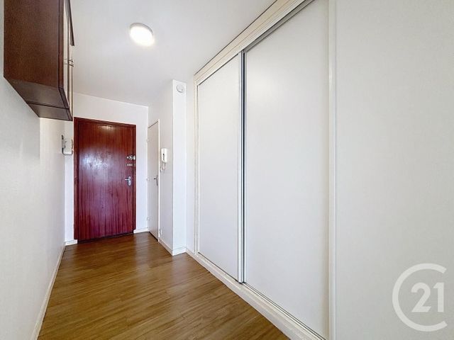 Afficher la photo en grand Appartement F1 à vendre - 1 pièce - 40.9 m2 - BRUNOY - 91 - ILE-DE-FRANCE - Century 21 Ougier