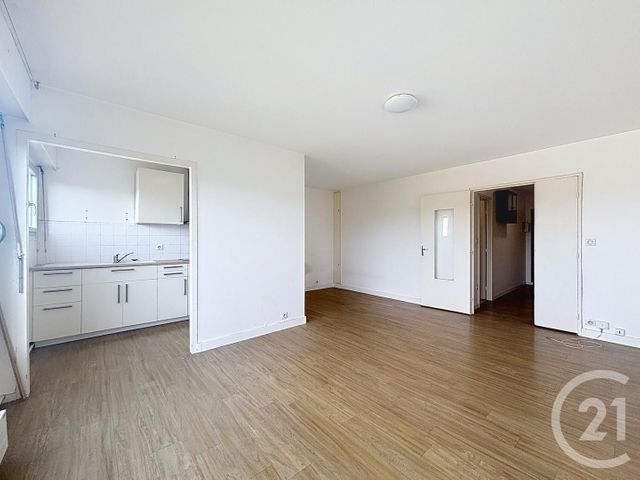 Afficher la photo en grand Appartement F1 à vendre - 1 pièce - 40.9 m2 - BRUNOY - 91 - ILE-DE-FRANCE - Century 21 Ougier