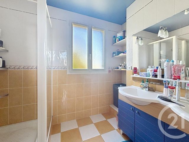 maison à louer - 7 pièces - 140.1 m2 - BRUNOY - 91 - ILE-DE-FRANCE - Century 21 Ougier