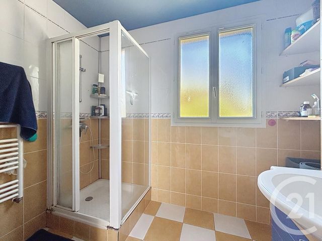 maison à louer - 7 pièces - 140.1 m2 - BRUNOY - 91 - ILE-DE-FRANCE - Century 21 Ougier