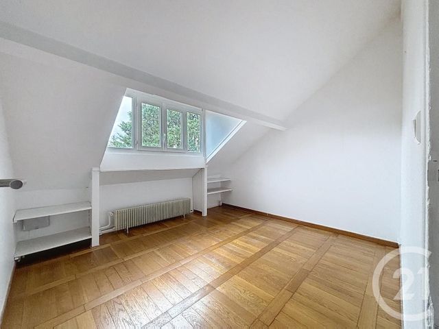 maison à louer - 6 pièces - 103.95 m2 - BRUNOY - 91 - ILE-DE-FRANCE - Century 21 Ougier