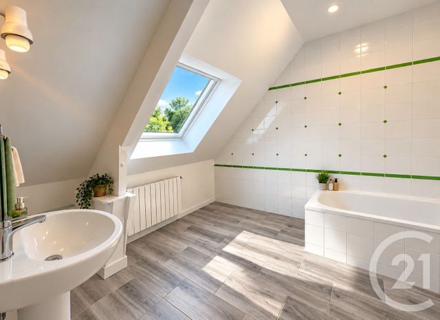 maison à vendre - 7 pièces - 159.95 m2 - YERRES - 91 - ILE-DE-FRANCE - Century 21 Ougier