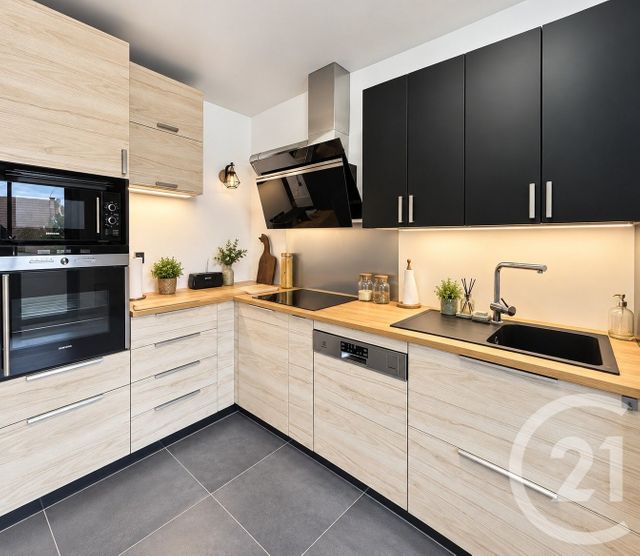 maison à vendre - 7 pièces - 159.95 m2 - YERRES - 91 - ILE-DE-FRANCE - Century 21 Ougier
