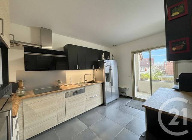 maison à vendre - 7 pièces - 159.95 m2 - YERRES - 91 - ILE-DE-FRANCE - Century 21 Ougier