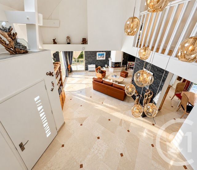 maison à vendre - 7 pièces - 159.95 m2 - YERRES - 91 - ILE-DE-FRANCE - Century 21 Ougier