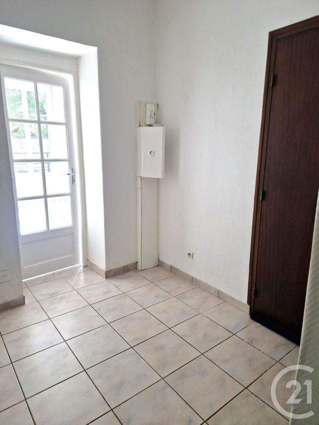 Appartement F1 à vendre - 1 pièce - 40.23 m2 - BRUNOY - 91 - ILE-DE-FRANCE - Century 21 Ougier