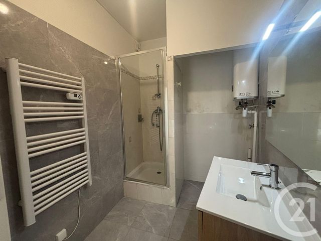 Appartement F1 à vendre - 1 pièce - 40.23 m2 - BRUNOY - 91 - ILE-DE-FRANCE - Century 21 Ougier