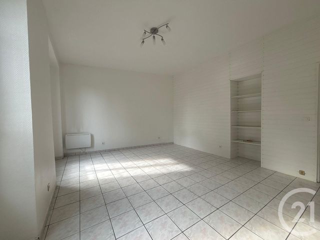 Appartement F1 à vendre - 1 pièce - 40.23 m2 - BRUNOY - 91 - ILE-DE-FRANCE - Century 21 Ougier