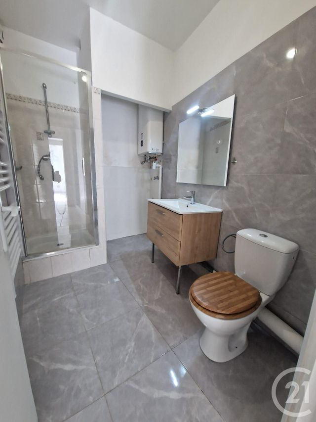 Appartement F1 à vendre - 1 pièce - 40.23 m2 - BRUNOY - 91 - ILE-DE-FRANCE - Century 21 Ougier