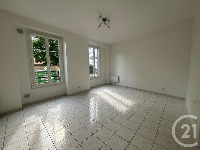 Appartement F1 à vendre - 1 pièce - 40.23 m2 - BRUNOY - 91 - ILE-DE-FRANCE - Century 21 Ougier