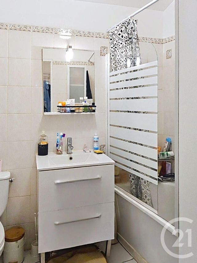 Appartement F1 à vendre - 1 pièce - 36.59 m2 - BRUNOY - 91 - ILE-DE-FRANCE - Century 21 Ougier