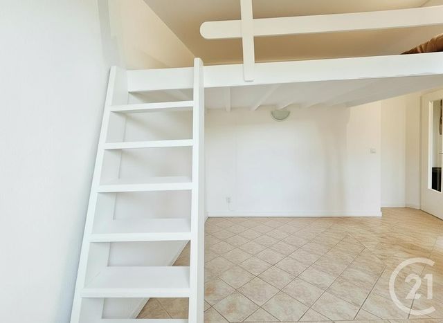 Appartement F1 à vendre - 1 pièce - 38.58 m2 - BRUNOY - 91 - ILE-DE-FRANCE - Century 21 Ougier