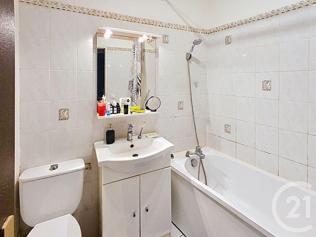 Appartement F1 à vendre - 1 pièce - 38.58 m2 - BRUNOY - 91 - ILE-DE-FRANCE - Century 21 Ougier