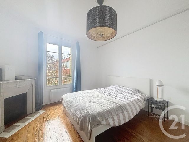 Appartement F2 à louer - 2 pièces - 57.12 m2 - BRUNOY - 91 - ILE-DE-FRANCE - Century 21 Ougier