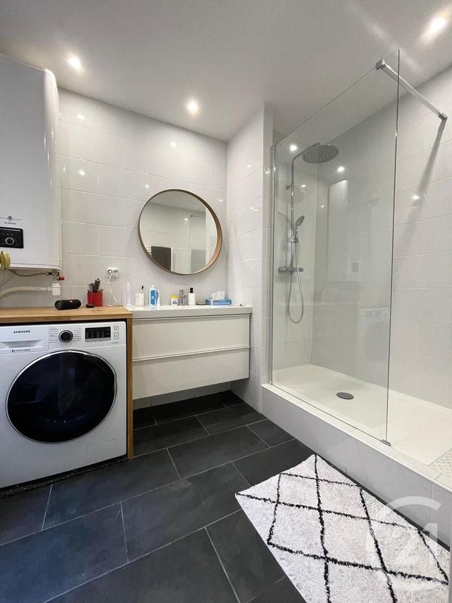 Appartement F2 à louer - 2 pièces - 57.12 m2 - BRUNOY - 91 - ILE-DE-FRANCE - Century 21 Ougier